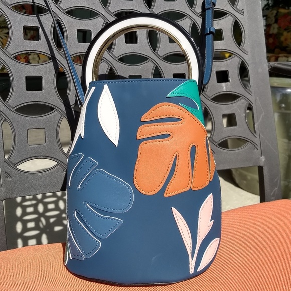 a new day Handbags - a new day Tropical Leaf Bucket Bag